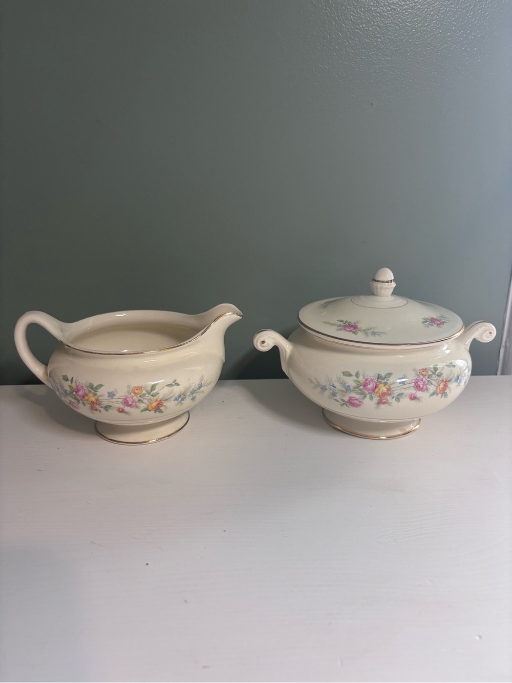Homer Laughlin Creamer & Sugar Bowl  Eggshell Nautilus  Pink And Yellow Rose